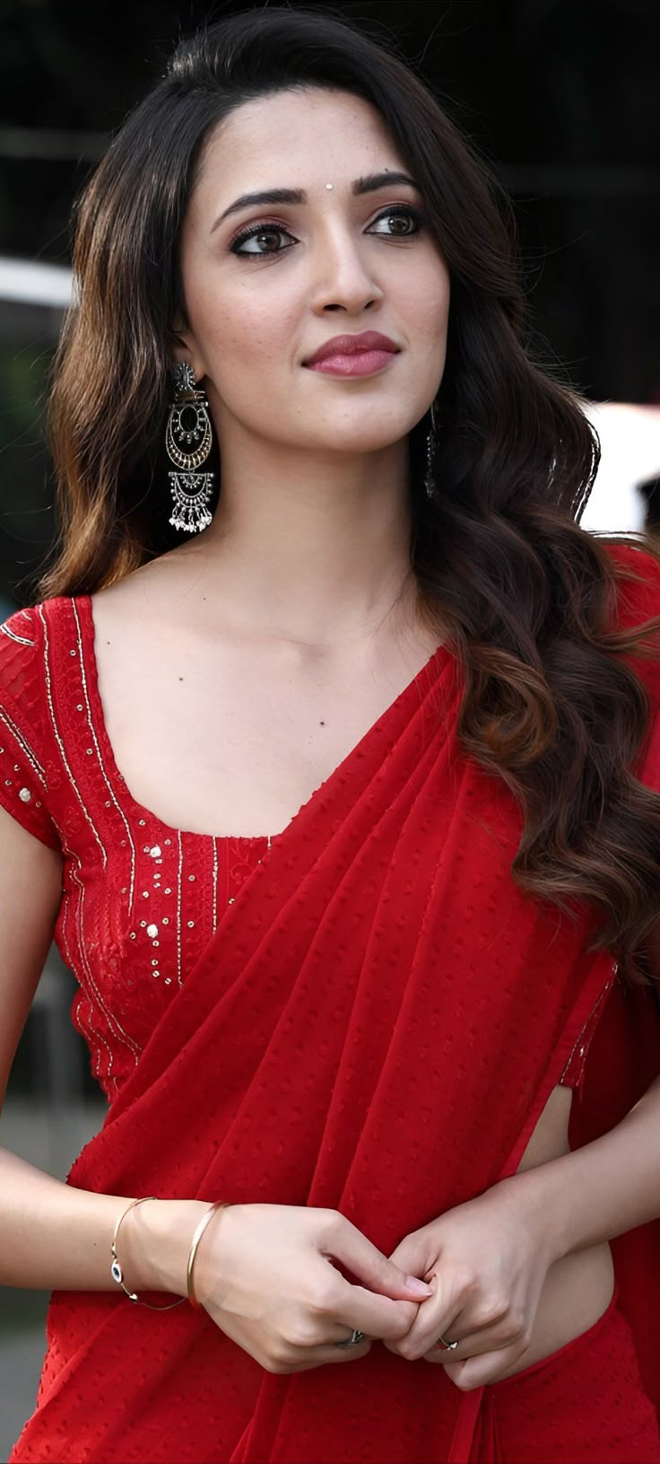 Neha Shetty, Neha Shetty In Saree, Heroines In Traditional Saree, Srithika Saneesh Hot Saree, Hindi Serial Actress Saree, 90s Actress Navel, Sri Divya Hot Saree, Attractive Dresses, Indian Bridal Photos