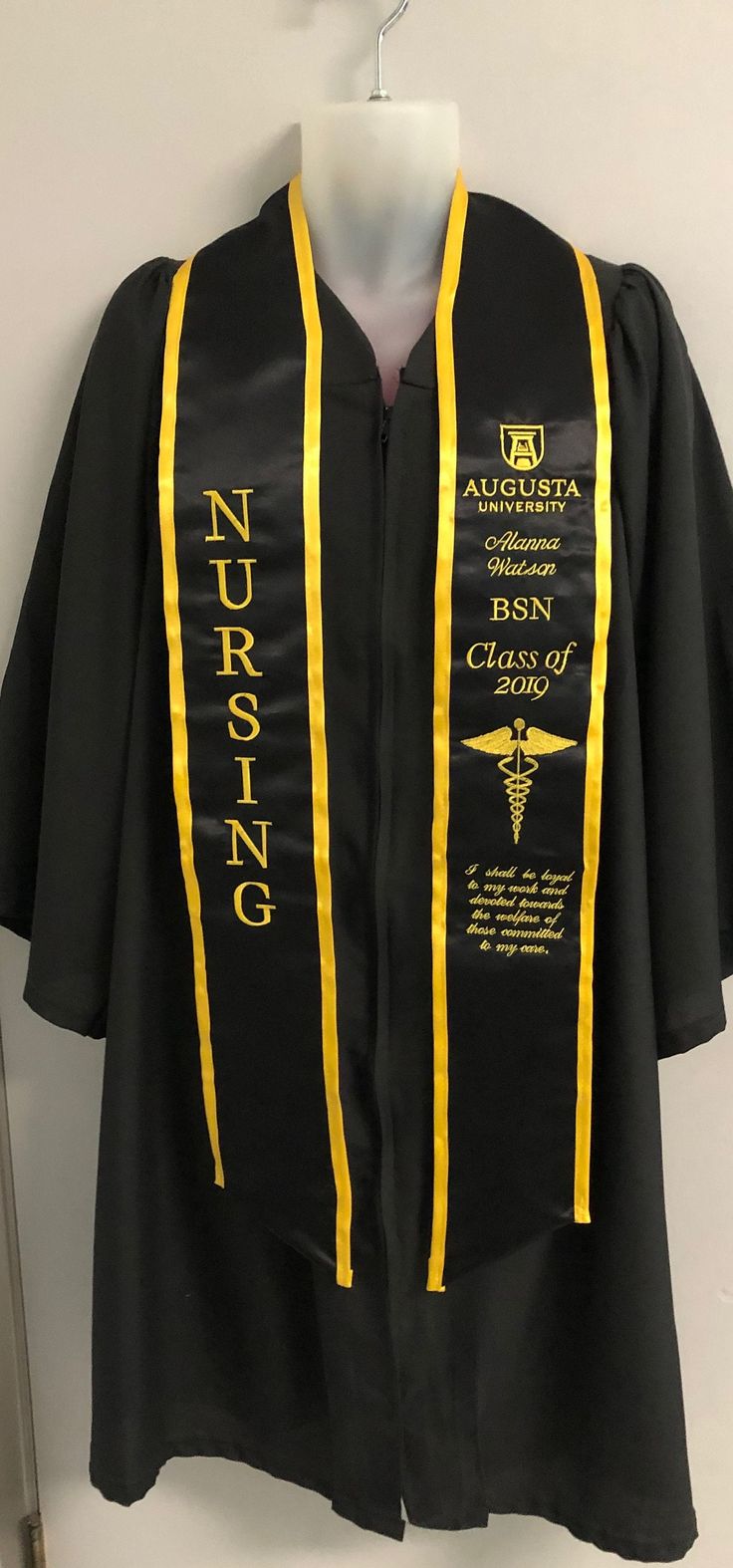 Graduation Stole Ideas, Degree Quotes, Grad Stole, Grad Stoles, Graduation Sash, Grad Pictures, Prairie View, Applique Letters, Nursing School Graduation