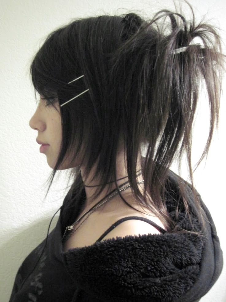 OUROBOROS Y2k Punk Hairstyles, Goth Aethstetic, Punk Hairstyles Women, Alternative Hairstyles Long, Goth Hairstyles, Lady Baby, Y2k Hairstyles, Goth Hair, Emo Hair