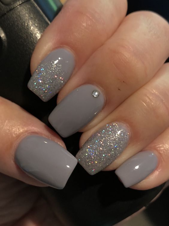 Dark Color Nails, Ombre Nail Design, Fall Wedding Nails, Grey Nail Polish, Classy Nail Art, Elegant Nail Art, Fall Nail Art Designs, Valentine Nails, Ombre Acrylic Nails