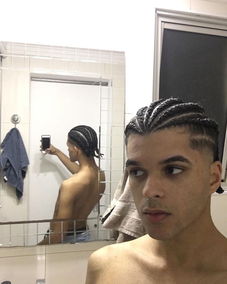 Braids tranças cabelo trança nagô White Guy With Braids, Cornrow Hairstyles White, Men With Braids, Straight Hair With Braid, Haircut Ideas Trendy, Cornrow Braids Men, Braid Styles For Men, Cornrow Hairstyles For Men, Braids For Boys