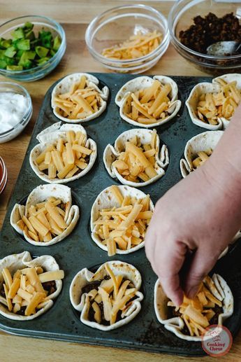 Make 12 individual taco appetizers in a muffin tin with this easy taco cups recipe with street taco flour tortillas! Taco Bowl Muffin Tin, Taco Bowls In Muffin Tin, Street Tacos Flour Tortillas, Taco Bowls Muffin Tin, Street Taco Tortilla Recipes, Muffin Tin Tacos Cups, Tacos In Muffin Tins, Tortilla Cups Recipes, Keto Hamburger Cups Muffin Tins