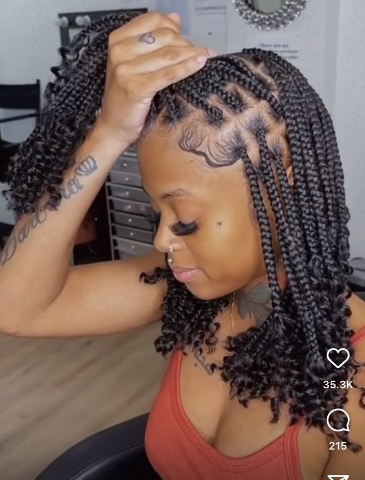 Short Braids Curled Ends, Half Up Half Down Braided Hairstyles Short Hair, Short Medium Goddess Braids, Shorts Braids Hairstyles, Short Curly Box Braids For Black Women, Short Knotless Braids Hairstyles With Curls, Box Braids With Curly Ends Short, Box Braids Shoulder Length Medium, Short Medium Braids With Curls