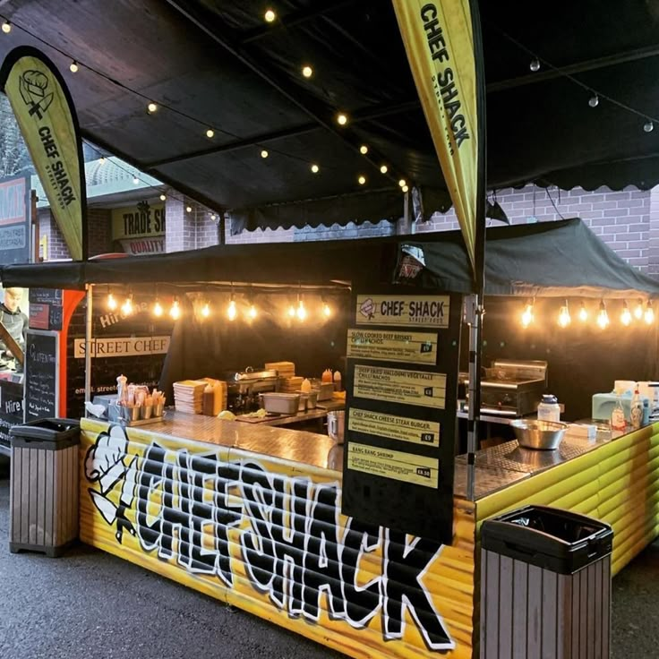 Chef Shack Food Stall Canopy Food Ideas, California Street Food, Food Shack Design, Bbq Food Vendor Booth Ideas, Food Tent Ideas, Food Stand Design Street, Street Food Design Kiosk, Street Food Stall Design, Food Market Design