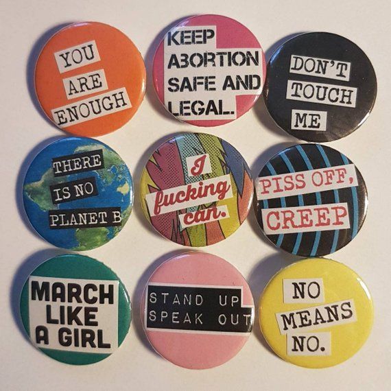 Punk Pins Ideas, Diy Pins Buttons Punk, Crust Pants, Trans Punk Patches, Protest Pins, Feminist Button Pins, Punk Fashion Diy, Patch Pants, Feminist Pins