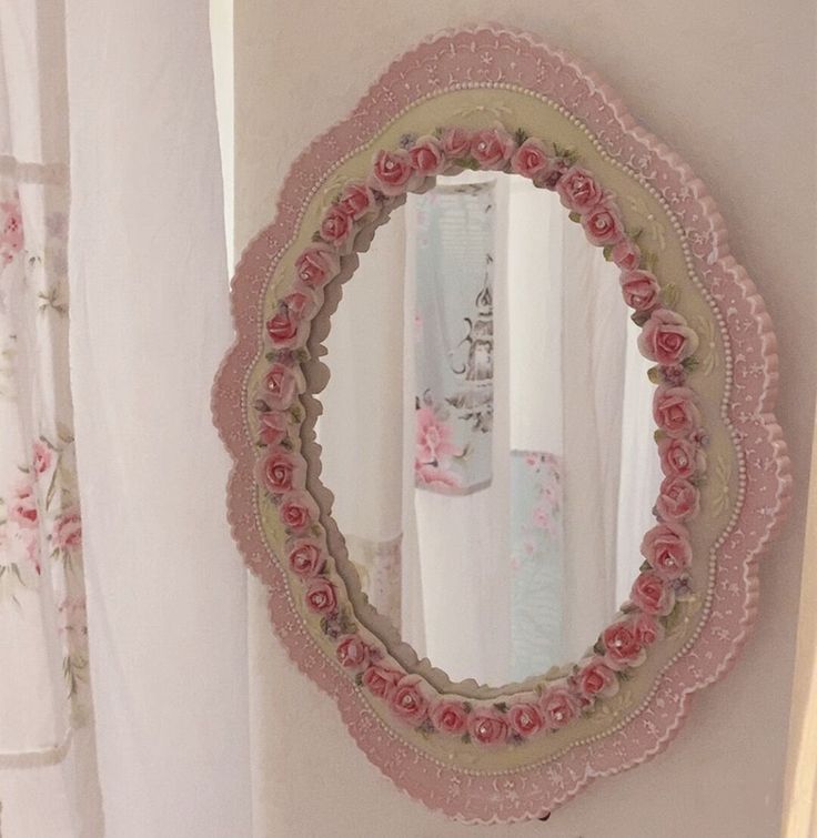 Baroque Desktop Art Mirror Desktop Mirror, Mirror For Bedroom, Baroque Mirror, Mirrors For Makeup, Styled Desktop, Desk Mirror, Mirror Large, Heart Mirror, Pink Mirror