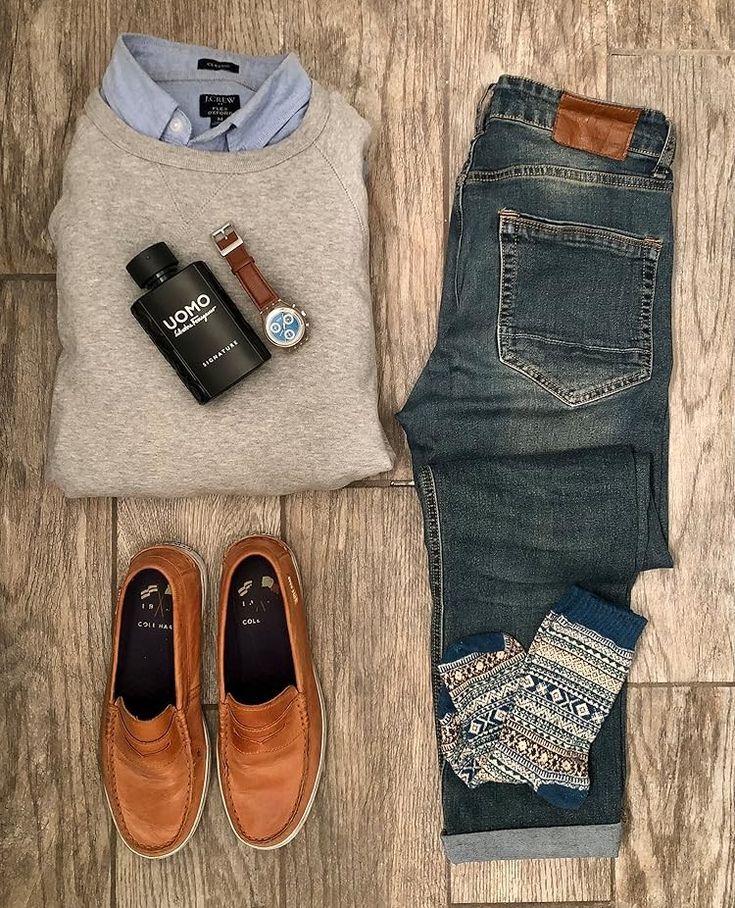 Mens Casual Loafers Outfit, Simple Timeless Outfits, Amazon Mens Fashion, Men’s Winter Outfits, Mens Business Casual Outfits, Mens Fashion Work, Blue Jean Outfits, Gents Fashion, Casual Outfit Inspiration