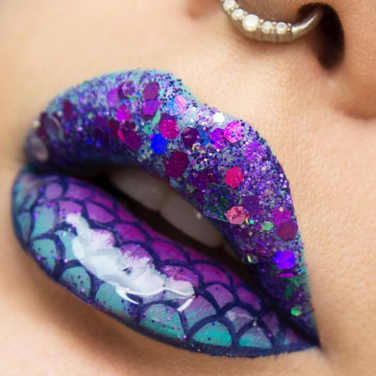 Mermaid Lip Art Lipstick Art On Paper, Eye Collage, Maquillaje Kylie Jenner, Lip Art Makeup, Lipstick For Fair Skin, Lipstick Designs, Beautiful Lipstick, Nice Lips, Lipstick Art