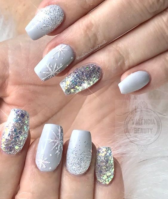 Light Nails, Winter Nails Acrylic, Nail Colors Winter, Christmas Gel Nails, Snowflake Nails, Christmas Nails Acrylic, Super Nails, Winter Nail Designs, Trendy Nail Design