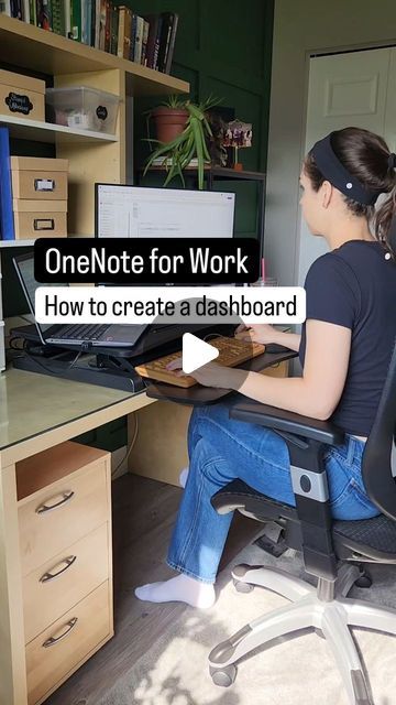 a woman sitting at a desk with a computer on her lap and the words, one note for work how to create a dashboard