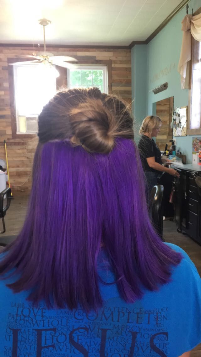 Bottom half purple hair Purple Underneath Hair, Half Colored Hair, Under Hair Dye, Under Hair Color, Hair Dyed Underneath, Hidden Hair Color, Half Dyed Hair, Dyed Hair Purple, Hair Color Underneath