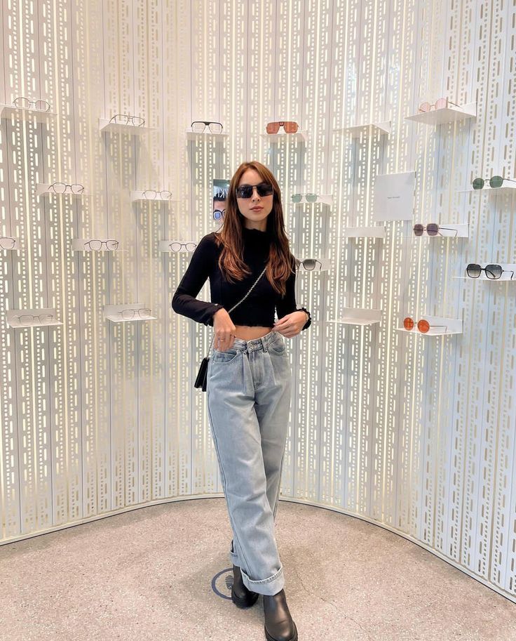 Julia Barretto Aesthetic, Julia Barretto Outfits, Julia Barreto, 90's Outfit, Julia Barretto, Basic Ootd, Trend Outfits, Style Moodboard, Summer Ootd