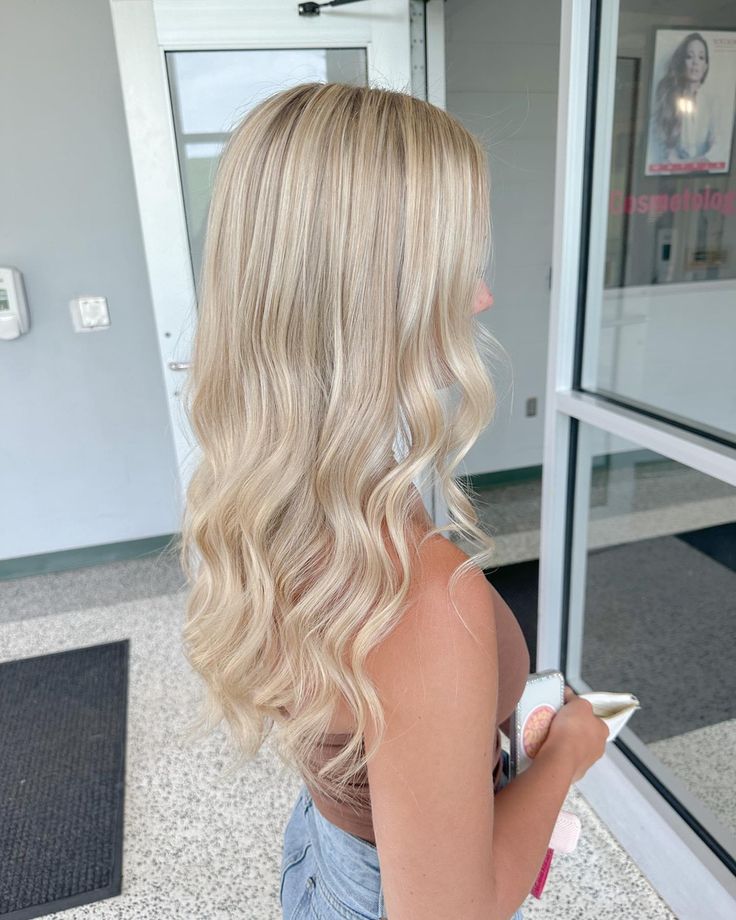 Blonde Hair Styles For Prom, Pure Diamond Blonde Hair, Hair Inspo Blonde Balayage, Blonde Hair Inspo Pics, Really Light Blonde Hair, Light Blonde Balayage On Blonde Hair, Different Types Of Blondes, Platinum Blonde With Dimension, Light Vanilla Blonde Hair