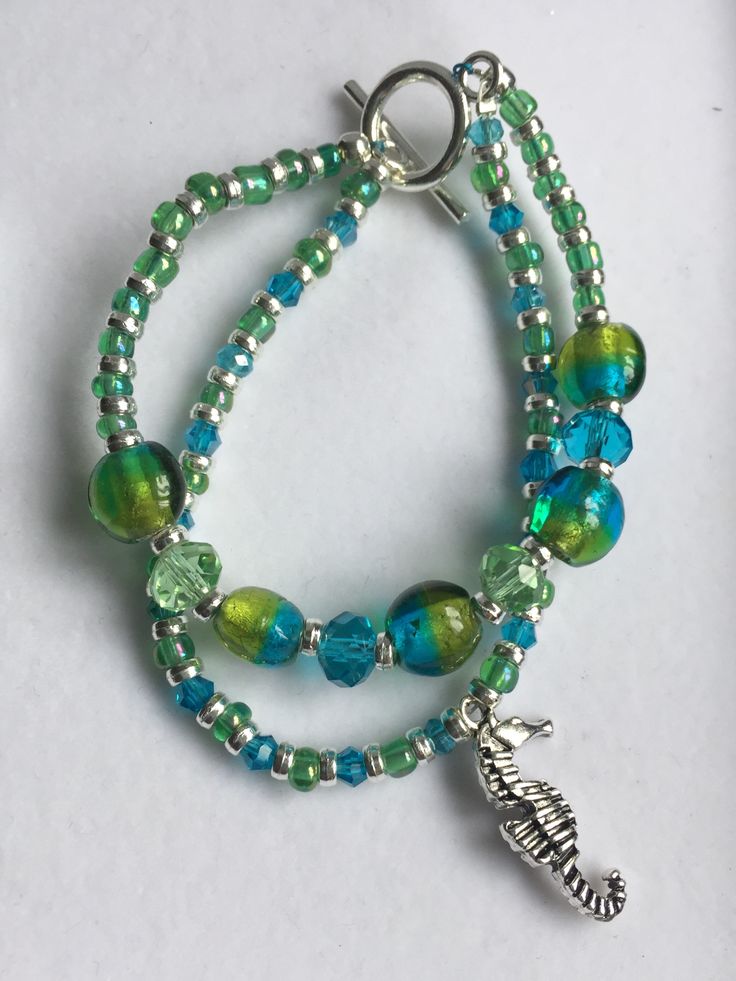 Bead Soup, Green Beaded Bracelets, Yellow Bracelet, Beaded Jewlery, Seed Bead Bracelet, Diy Bracelet Designs, Jewelry Accessories Ideas, Accessories Ideas, Blue Gift