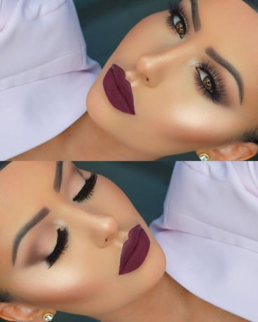 20 Christmas Makeup Looks Perfect For Any Holiday Party - Society19 Burgundy Lipstick, Makeup Tip, Christmas Makeup Look, Beauty Make-up, Unique Makeup, Makijaż Smokey Eye, Makeup Hacks, Christmas Makeup, Makeup Goals