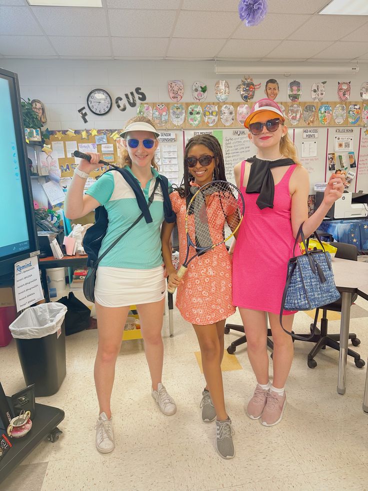 Country Club Spirit Day, Country Club Dress Up Day, Country Vs Country Club Outfits, Country Vs Country Club Spirit Week, Country Vs Country Club, Country Club Outfits, Spirit Weeks, Country Club Dress, Country Club Outfit