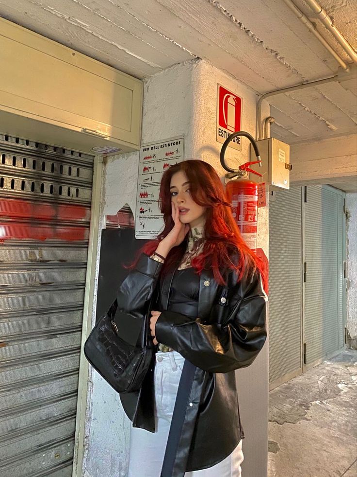 Red Hair Outfits, Mode Ulzzang, Red Hair Inspo, Girls With Red Hair, Dye My Hair, Hair Inspo Color, Grunge Hair, 인물 사진, Aesthetic Hair