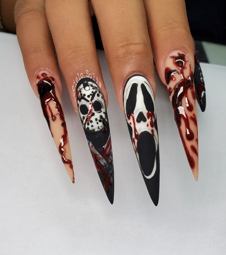 Michael Myers Nails Acrylic, Slasher Nails, Friday The 13th Nails, Scary Halloween Nails Design, Decoration Nails, Scary Nails, Black Halloween Nails, Horror Nails, Holloween Nails