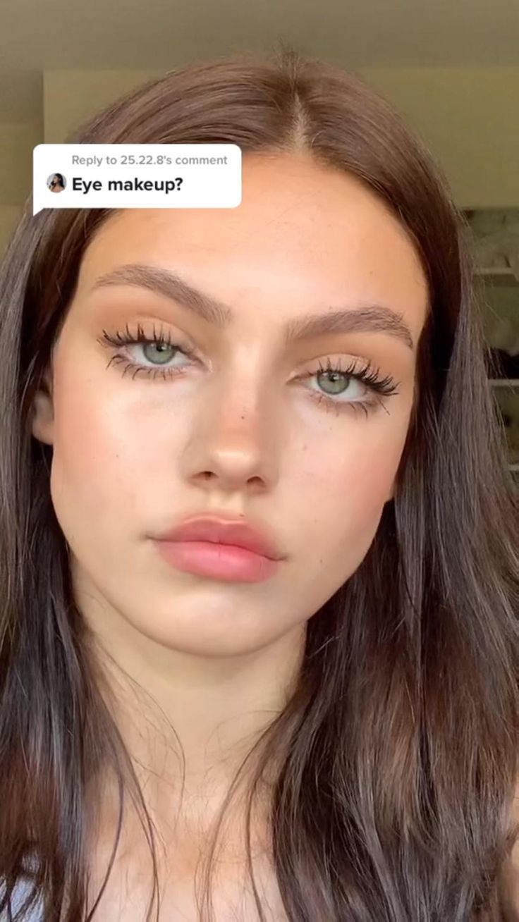 Casual Makeup Aesthetic, How To Look Unapproachable, No Makeup Eyeshadow, Makeup For Your Features, Chill Makeup Looks, Eye Make Up Natural, Large Eyes Makeup, Natrulmake Up Looks, Big Eye Makeup Looks