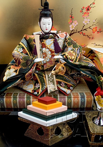 Japan - 3月節句（雛人形） Japan March, Hina Matsuri, Asian Dolls, Hina Dolls, Antique Porcelain Dolls, Doll Japan, Tokyo Station, Sculpted Doll, Traditional Toys