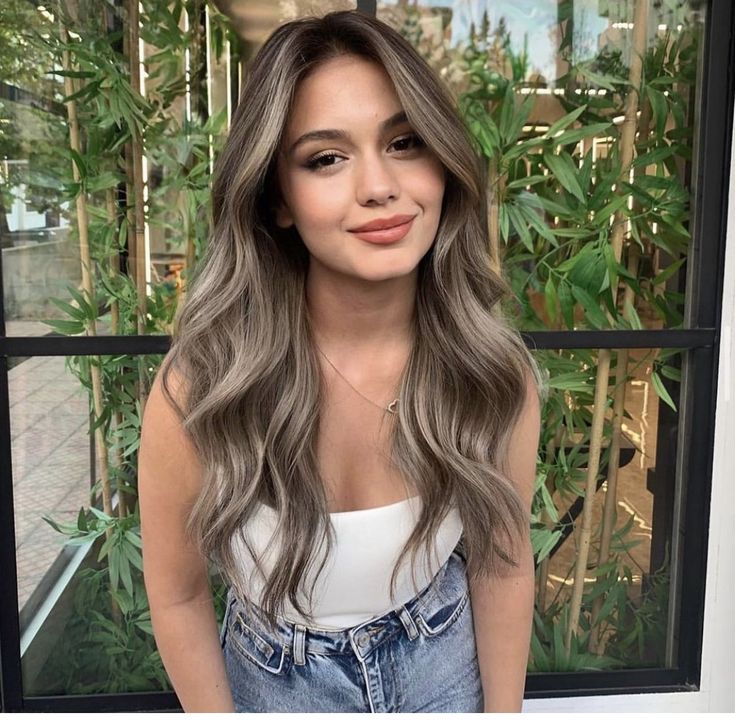 Beach Blonde Hair, Sombre Hair, Summer Hair Color Ideas, Blonde Baby, Ash Beige, Hair Evolution, Beige Hair, Bronde Balayage, Beachy Hair