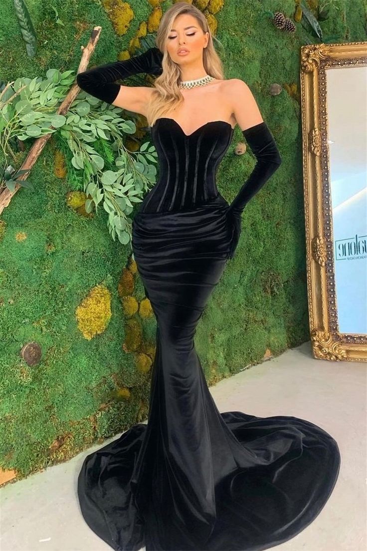 Prom Dress Velvet, Prom Dress With Gloves, Black Mermaid Prom Dress, Dress With Gloves, Mermaid Sweetheart, Prom Dresses Long Mermaid, Mermaid Prom Dress, Black Mermaid, Floor Length Prom Dresses