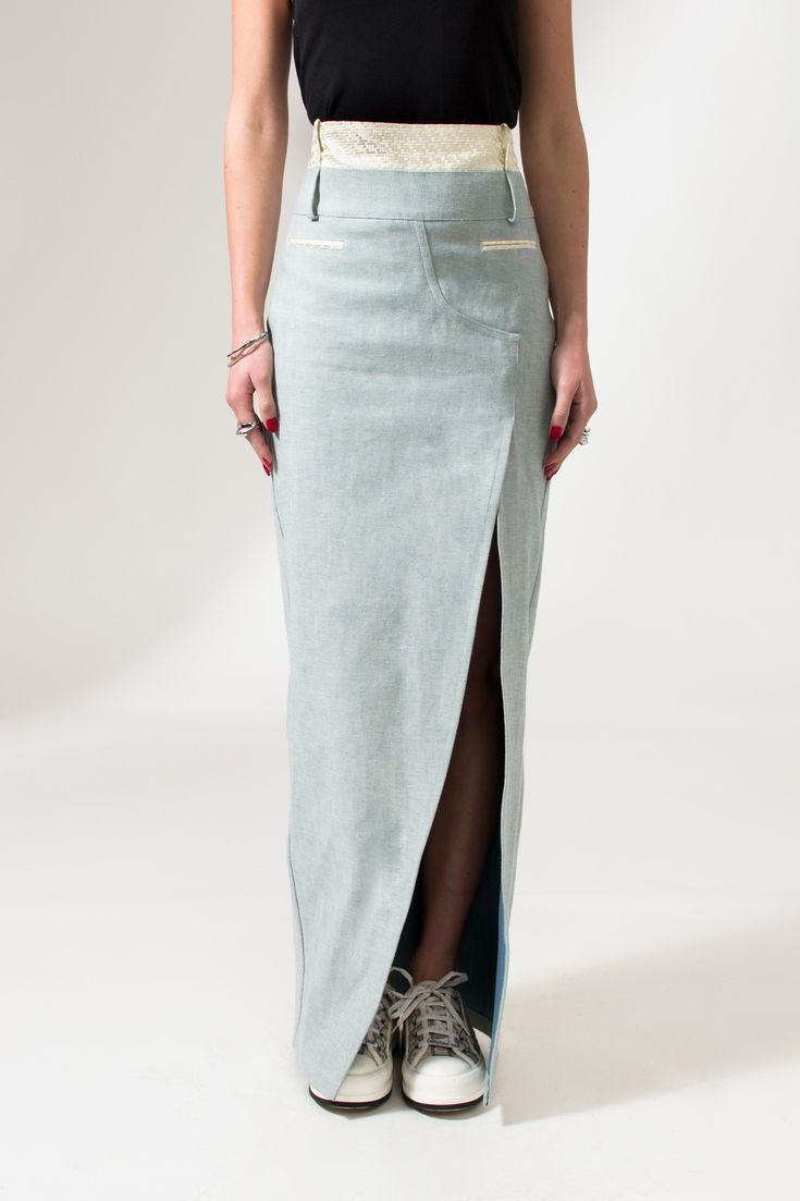 The Mae Skirt is a regular fit, long skirt, crafted from a fine cotton denim. This skirt has a straight cut shape, with mid rise deconstructed crotch seam detail complemented by checquered pattern jacquard silk and finished with French seams. This sustainable skirt is tailor made and on demand. It takes us 6 hours to make this skirt. PLEASE ALLOW 1-5 BUSINESS DAYS FOR PRODUCTION Straight Skirt Pattern, Winter Trench Coat, Cool Face, Denim Maxi, Denim Maxi Skirt, Shirt Dress Casual, French Seam, Straight Skirt, Light Blue Denim