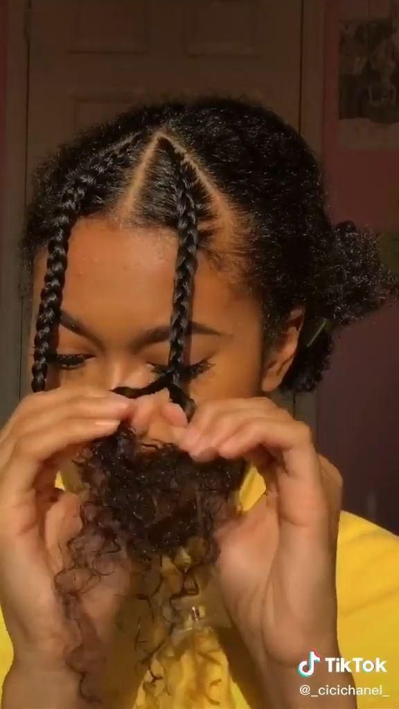 Winter Black Hairstyles, Black Girls Hairstyles Easy, Simple Black Hairstyles Natural, How To Style Your Natural Hair, Natural Girl Hairstyles, Hair Styles For Black Girls Natural, How To Style My Natural Hair, Cute Twist Hairstyles Natural Hair, Cute Hairstyles For Curly Hair Black