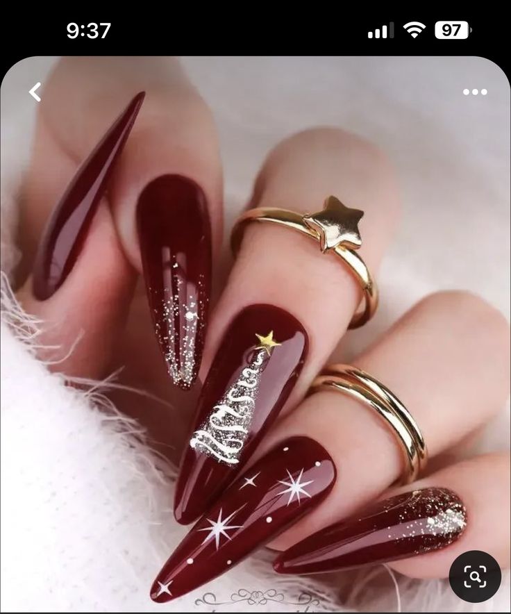 Stilleto Christmas Nails Long, Red Nails Xmas, Christmas Tree Nails Designs, Extra Christmas Nails, Christmas Nails 2023, Holiday Nails Winter, December Nails, Red Christmas Nails, Cute Christmas Nails