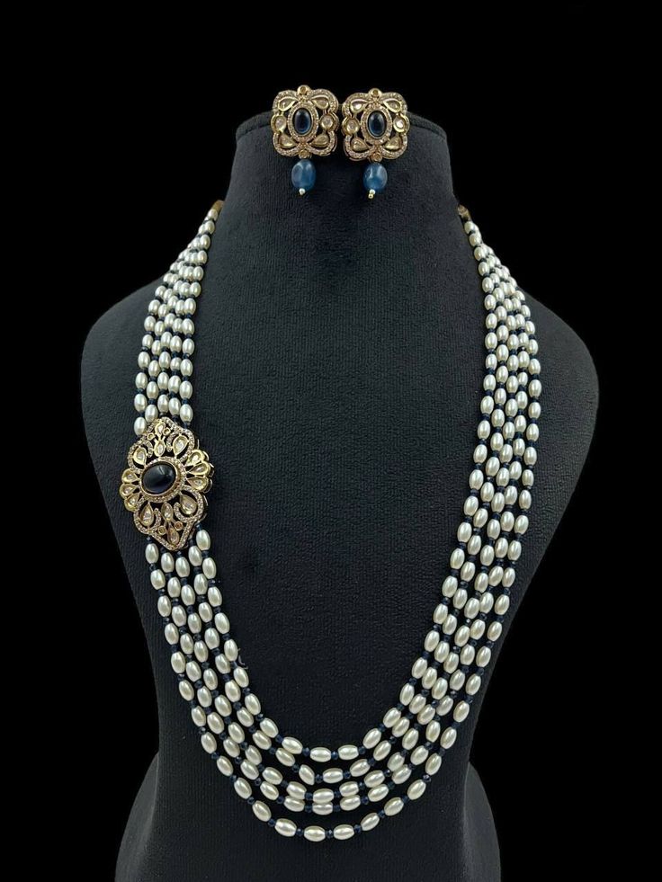 Gorgeous 24 K gold plated long necklace with matching Earrings Necklace Length: 20 inches Earring Length: 2 inches Closure: adjustable cord Long Necklace Indian, Indian Long Necklace, Kundan Long Necklace, Jewelry Kundan, Necklace Indian, Pakistani Jewelry, Necklace Length, Earring Necklace, Indian Jewelry