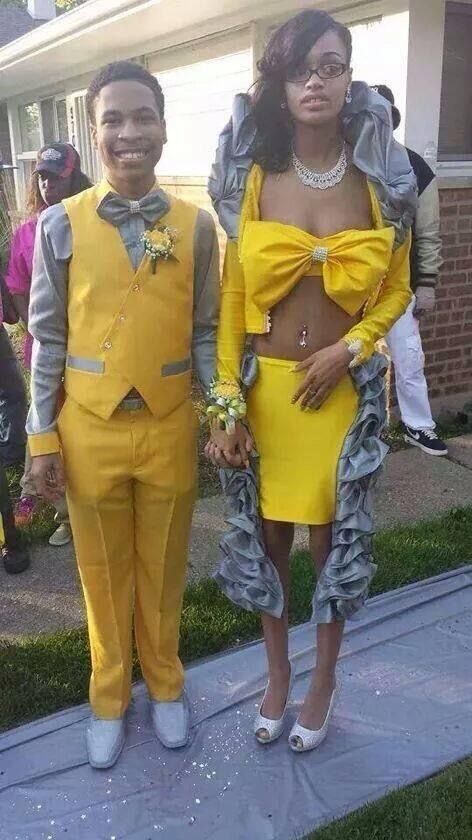 Ugly Prom Dress, Worst Prom Dresses, Prom Dress Fails, Funny Prom, Ugly Dresses, Recycled Outfits, Ugly Outfits, Prom Couples, Prom Dress 2014