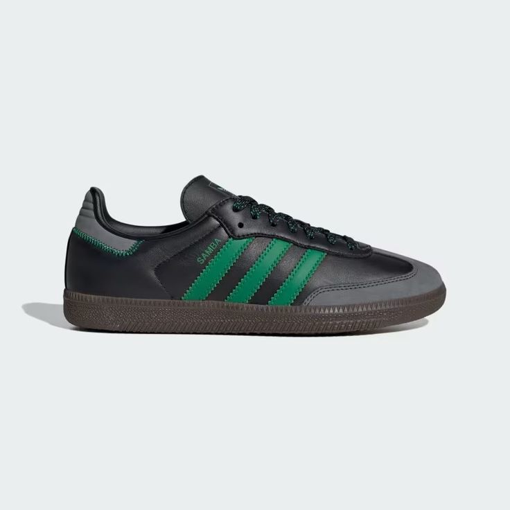 adidas Zapatillas Samba OG - Negro | adidas Argentina Sambas Black, Samba Og Shoes, Adidas Nmd_r1, Football Trainer, Samba Shoes, Adidas Samba Og, Adidas Originals Mens, Women Lifestyle, Adidas Samba Sneakers