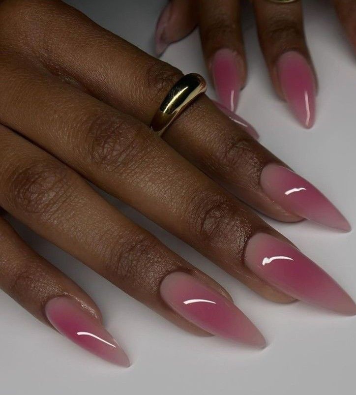 Clean Nails Look Natural, Almond Nails Black Women, Nail Airbrush, Almond Nails Pink, Classy Almond Nails, Airbrush Nail Art, Pastel Butterfly, Butterfly Nail Designs, Gel Toe Nails