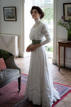 RJ-Edwardian Women-Set 3-031 1910s Fashion Women, Edwardian Fashion Women, Edwardian Women, Richard Jenkins Photography, Edwardian Era Fashion, Richard Jenkins, Walking Dress, 1900s Fashion, 1910s Fashion