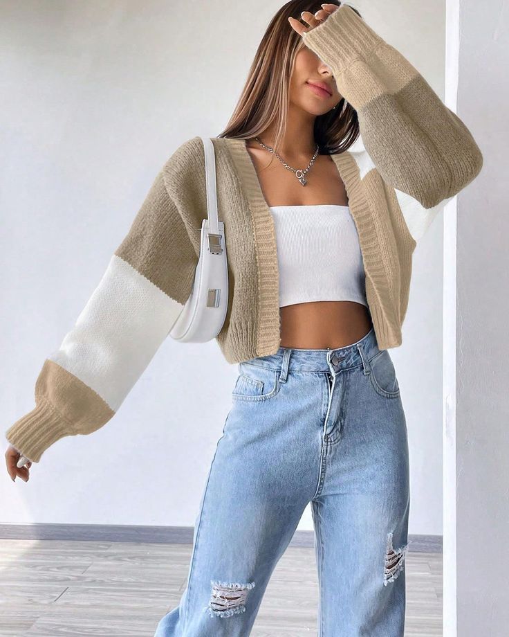 ✨Pre-order only, S(8) - L(12/14)✨ ✨Price : 125,000�✨ Cardigan Photoshoot, Outfits Feminine, Drop Shoulder Cardigan, Feminine Dresses, Online Shop Design, Cardigan Long Sleeve, Women Crew Socks, Rib Knit Cardigan, Cardigan Casual