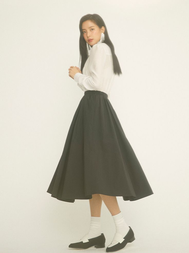 Editor's NotesA midi-length flared skirt with beautiful pleats and mood. It is a flared silhouette that adds a more sophisticated feel to the rich volume formed by irregular pleats.- Mid length skirt pleats design- Designed without a separate waist band naturally form a band- Comfortable and stylish wear- Voluminous skirt hem creates a richer- Luxurious flared skirt line that catches the eyeMeasurements(in.) 0 / 1 / 2- Waist: 24.41 in / 25.98 in / 27.56 in&nbsp Elegant A-line Maxi Skirt With Pleated Hem, Spring Formal A-line Pleated Skirt, Voluminous A-line Skirt With Pleated Hem, Spring A-line Maxi Skirt With Pleated Hem, A-line Pleated Maxi Skirt For Evening, Evening A-line Pleated Maxi Skirt, Pleated Draped Flared Skirt For Work, Chic Flared Maxi Skirt With Pleated Hem, Elegant Pleated Flared Draped Skirt For Work