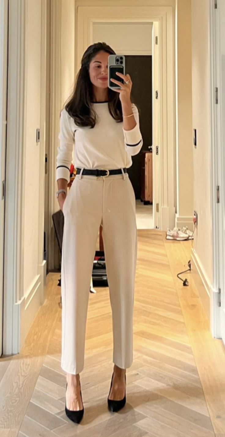 2024 Advice, Elegantes Business Outfit, Womens Office, Corporate Attire, Office Outfits Women, Business Outfits Women, Amal Clooney, Business Casual Outfits For Work, Corporate Outfits