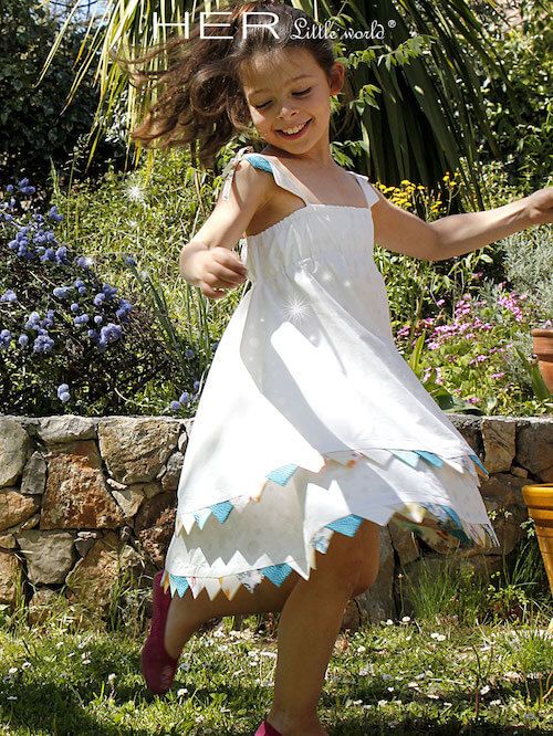 Girls Dress Pattern Free, Simple Dress Pattern, Girls Clothes Patterns, Sewing Kids Clothes, Girl Dress Pattern, Dress Patterns Free, Free Pdf Sewing Patterns, Free Girl, Free Dresses