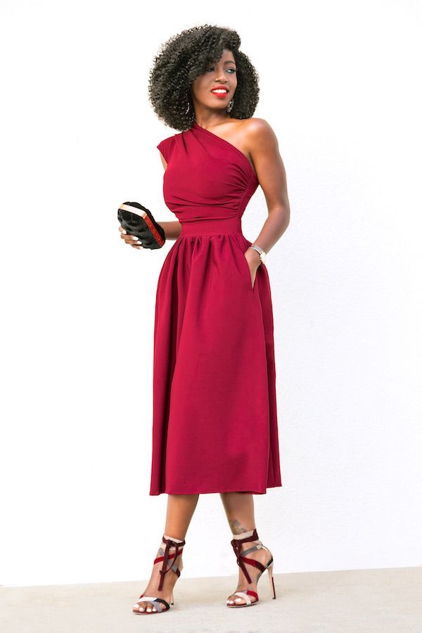 One Shoulder Draped Midi Dress Burgundy Party, Beautiful Party Dresses, Midi Party Dress, Red Summer Dresses, Dresses Club, Draped Midi Dresses, 20s Fashion, Outfit Trends, Lace Dress Black