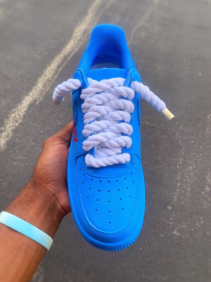 Diy Shoe Designs, Blue Custom Shoes, Nike Air Force 1 Red, School Sneakers, Custom Nike Air Force 1, Shoes School, Nike Shoes Women Fashion, Custom Sneakers Diy, Custom Nike Air Force