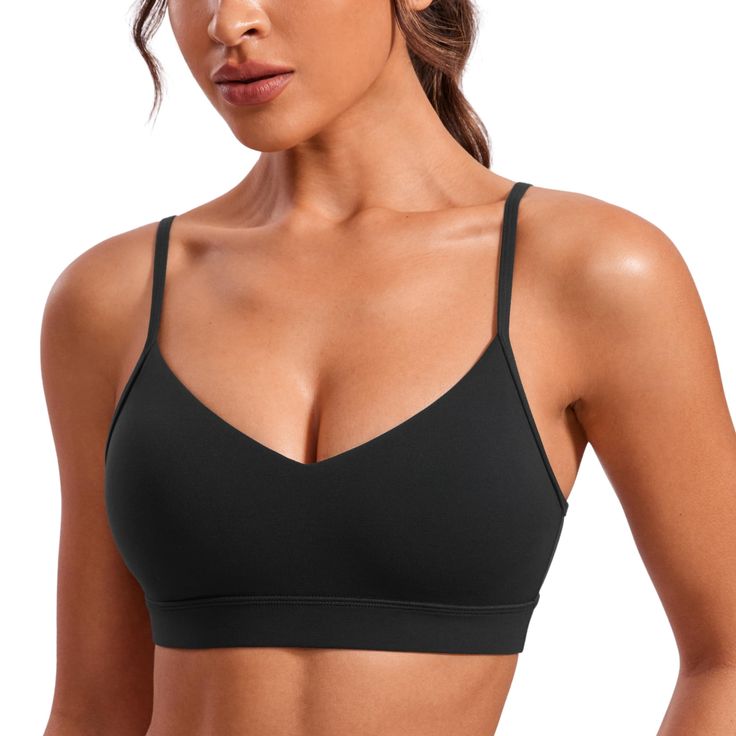 Yoga Light, Women's Workwear Fashion, Best Sports Bras, Working Out Outfits, Bra Image, Crz Yoga, Camisole Bra, Black Camisole, Popular Sports