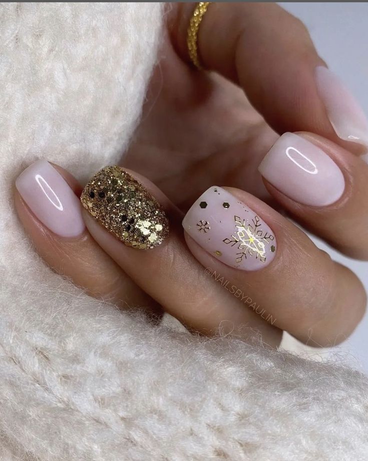 Holiday Acrylic Nails, Milky Nails, Nagel Tips, October Nails, Winter Nails Acrylic, Christmas Nails Easy, Christmas Gel Nails, Girly Acrylic Nails, French Tip Acrylic Nails