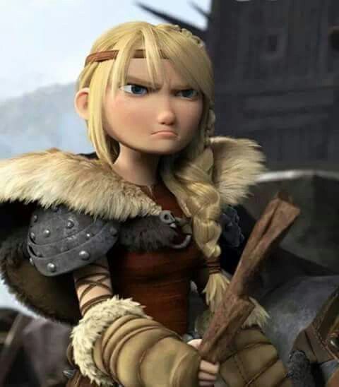 Angry Astrid with stick. I wouldn't like to meet her like this. Httyd Costume, Astrid Cosplay, Astrid Hofferson, Astrid Hiccup, Httyd 2, Dragon Movies, Httyd 3, Hiccup And Toothless, Hiccup And Astrid