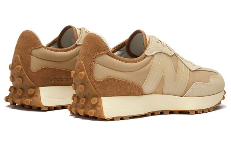 New Balance ANB Brand x 327 'Beige Gum' MS327AAN Cozy Fall Shoes, Women's Fall Shoes, Business Sneakers Women, Fall Sneakers 2024, Tan New Balance Shoes, Shoe Trends 2024 Women, Fall Shoes 2024 Women, Fall Shoes 2024, New Balance 327 Women Outfit