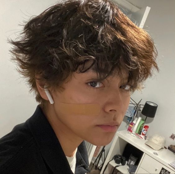 Ash's Instagram: 1bedhead Fluffy Boy Haircut, Short Fluffy Hair Boy, Shaggy Short Hair Men, Fluffy Hair Tutorial, Fluffy Haircuts, Fluffy Boy Hair, Short Fluffy Hairstyles, Shaggy Haircuts For Boys, Mod Haircut