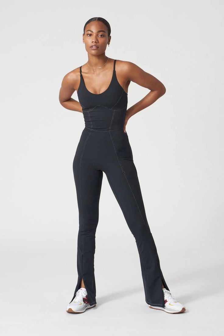 Full Length Bodysuit, Workout Outfits Aesthetic, Fitness Fashion Active Wear, Trendy Activewear, Body Suit Outfits, Gym Style, Athletic Outfits, Dance Outfits, Yoga Clothes