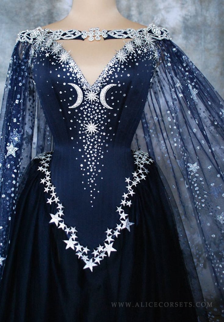 Night Goddess, Witch Wedding, Gothic Party, Pagan Wedding, Fully Booked, 파티 드레스, Fantasy Dresses, Goth Dress, Fantasy Gowns