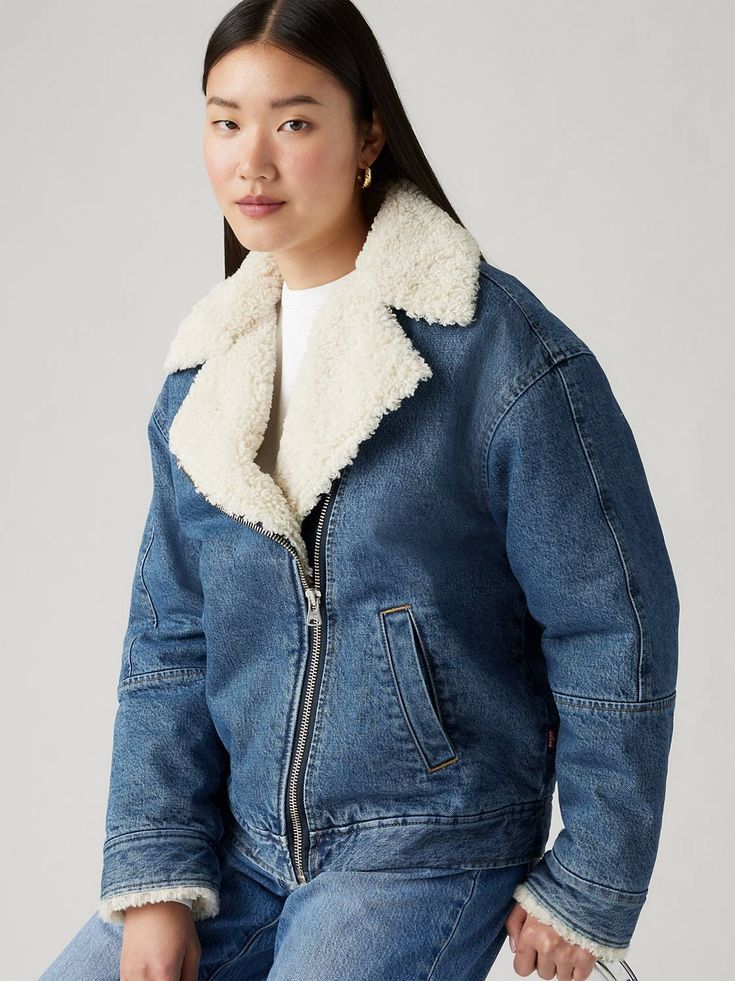 Womens Sherpa Jacket, Jacket Levis, Levis Outfit, Denim Vests, Jacket Denim, Jean Jacket Women, Flight Jacket, Denim Jacket Women, Outerwear Coats