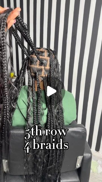 1.6M views · 263K likes | Atl📍(near greenbriar) on Instagram: "watch how I achieve my large knotless 😻😻 + bohemian #knotlessbraids #blackownedbusiness #knotlessbraids #atlstylist #gabraider #explorepage #repost #bookappointment #viral #explore #share #largeknotless #tribalbraids #fulani #aliciakeysbraids" Jumbo Braids Side Part, Braid Layout, Large Knotless Box Braids With Color, Fulani Braids Side Part, Knotless Braids Parting Pattern, Knotless Bohemian, Large Knotless, Boho Braided Hairstyles, Large Box Braids