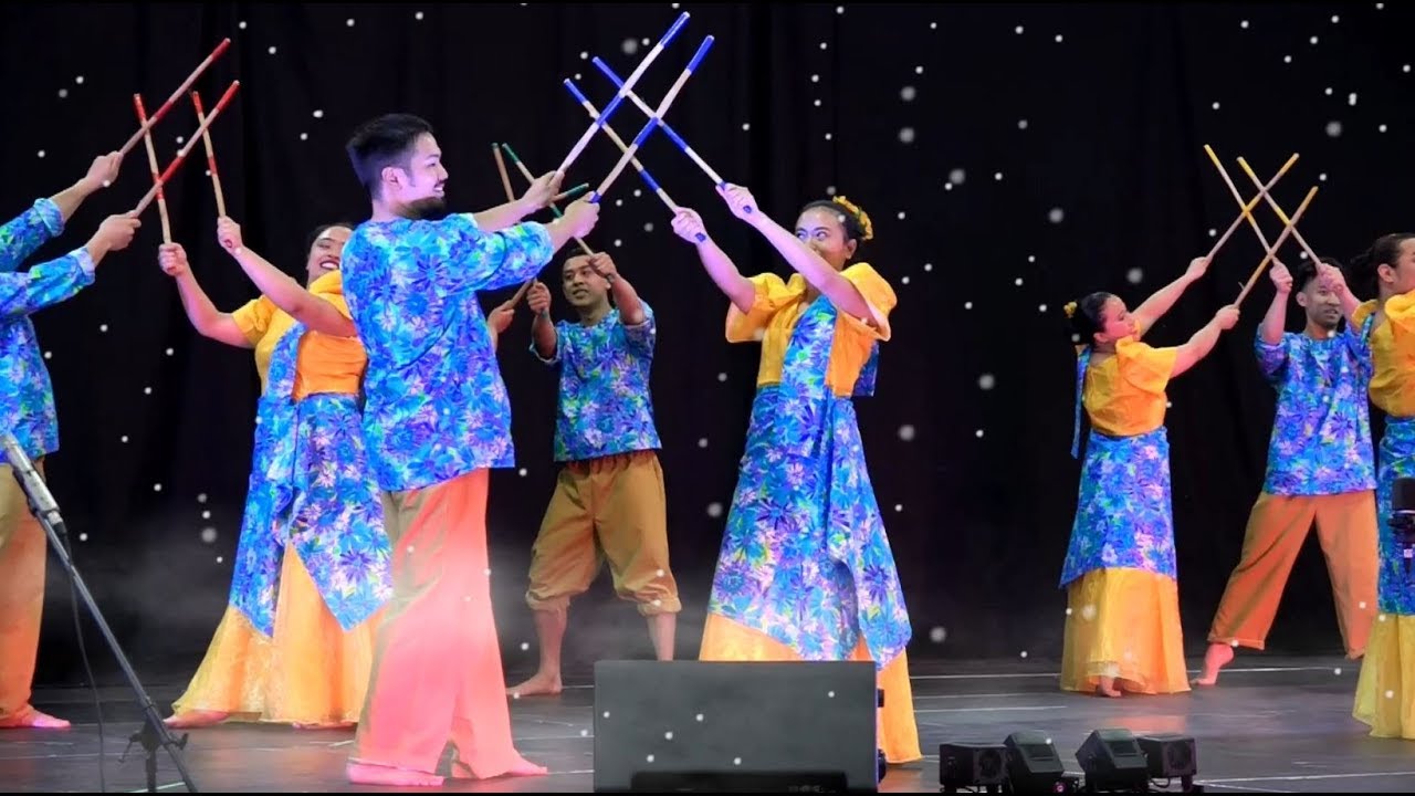 Dancers Tinikling Filipino Tradition Editorial Stock Image Image Of ...